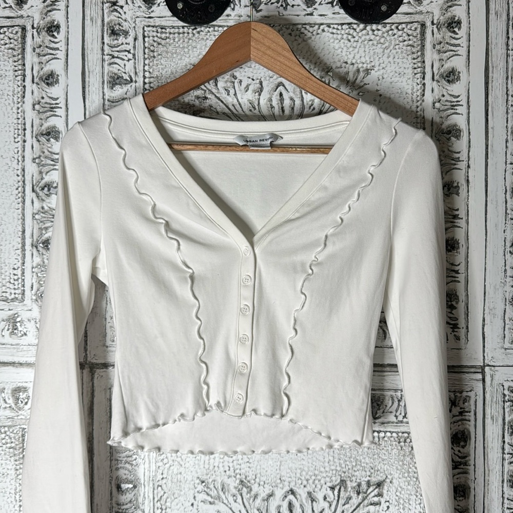 Ruben Revivo Crop Cardigan